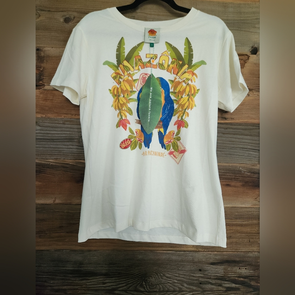 NWT FARM Rio Blue and Yellow Macaw Bird Art ORGANIC COTTON T Shirt - Picture 4 of 5